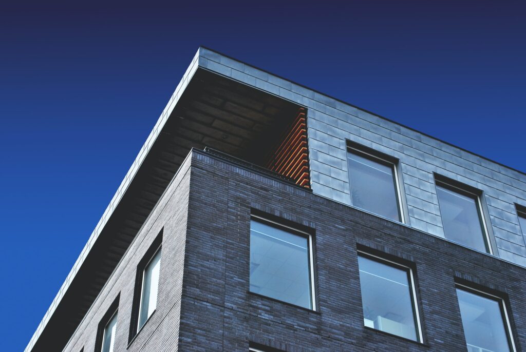 The Ultimate Guide to Flat Glass Window Tinting: More Than Just a Pretty Face
