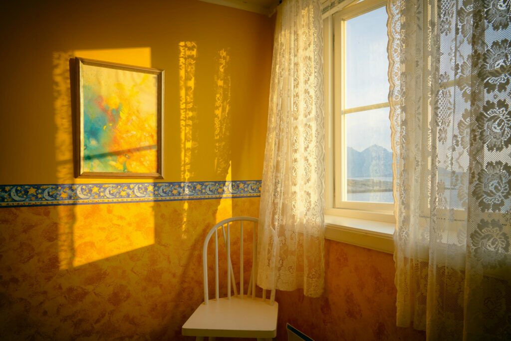 Unveiling the Health Benefits of Reducing Sun Glare with Window Tints