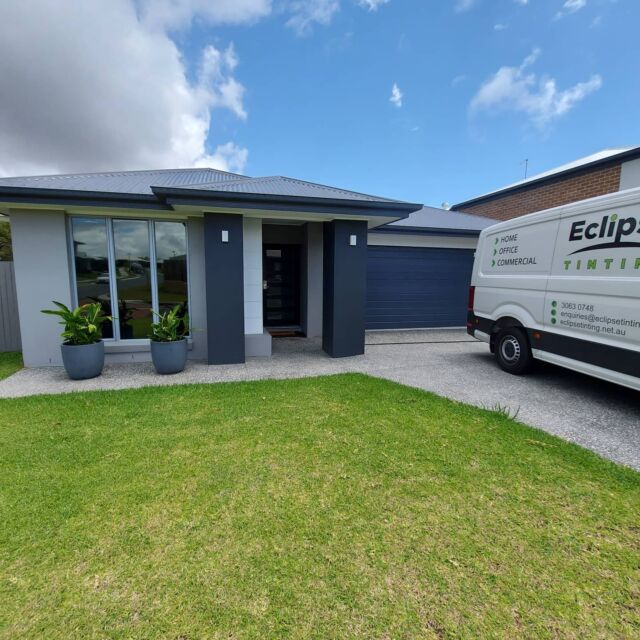 A combination of dark and medium tints installed throughout this home for heat reduction, UV protection and added daytime privacy coming with a manufacturer backed lifetime warranty 
#eclipsetinting #eclipsetintingbrisbane #hometinting #hometintingbrisbane #windowtinting #windowtintingbrisbane