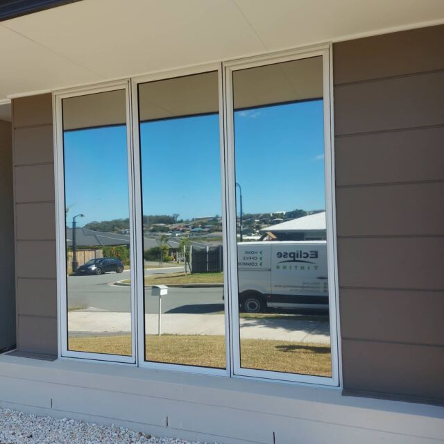 Medium dual reflective tint installed to the master bedroom and media stopping 75% solar energy, 99% UV and 86% glare coming with a manufacturer backed lifetime warranty 
#eclipsetinting #eclipsetintingbrisbane #hometinting #hometintingbrisbane #windowtinting #windowtintingbrisbane